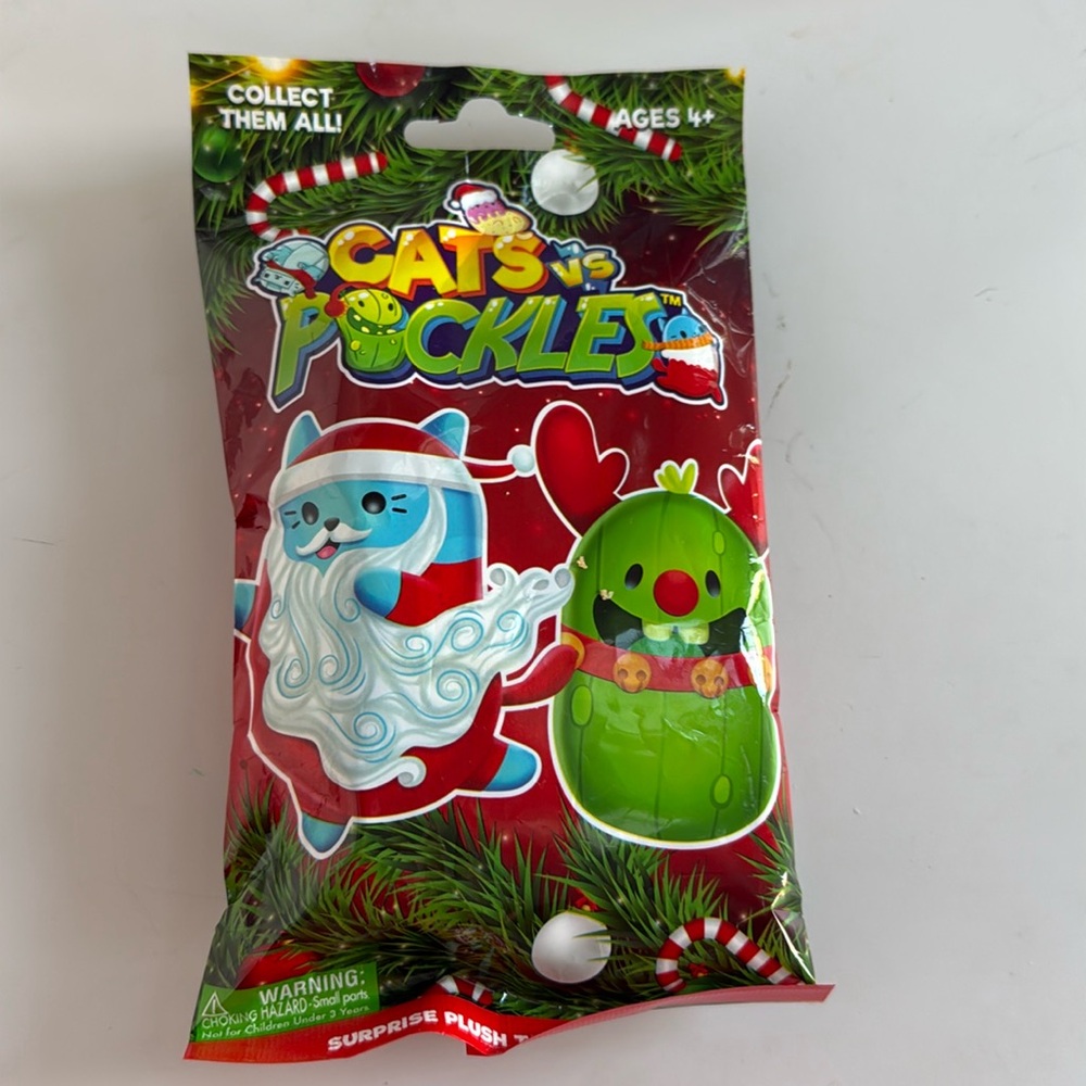 Cats vs pickles Christmas mystery plush 2024